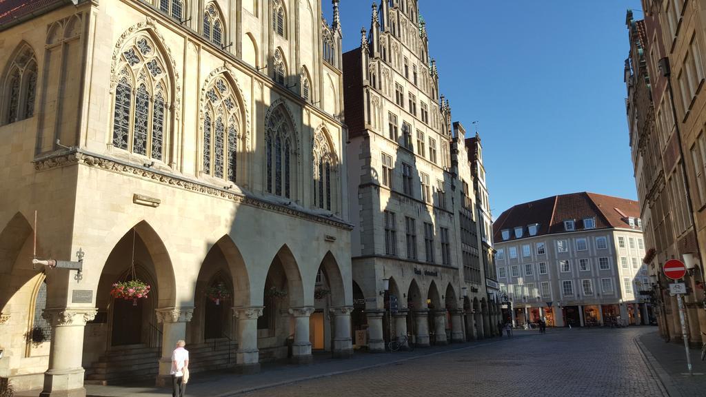 Muenstersdachstuebchen Munster (North Rhine-Westphalia) Exterior photo