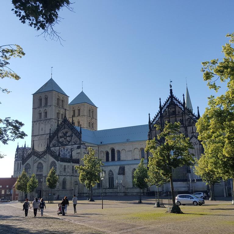 Muenstersdachstuebchen Munster (North Rhine-Westphalia) Exterior photo